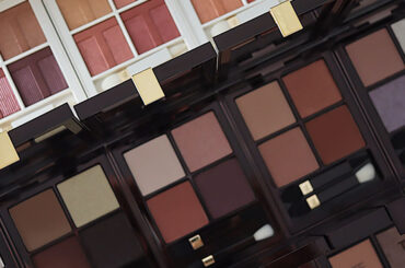 トム フォード ビューティ「アイ カラー クォード」の新色を全色スウォッチ！イエベ、ブルベ別のおすすめも紹介