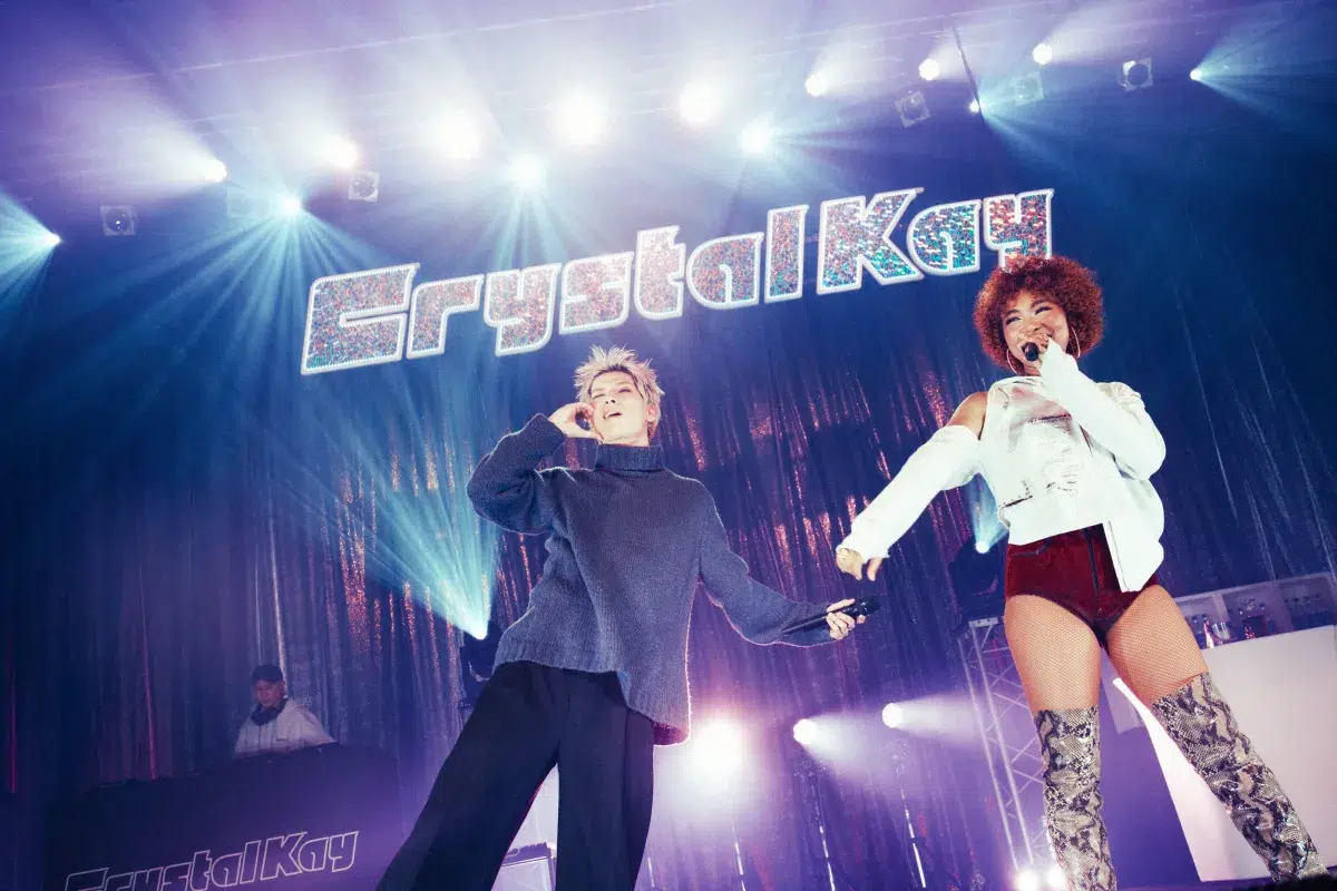 【Crystal Kay】2/26に生誕40周年を迎えたCrystal Kayの誕生日パーティーライブ『Birštonas presents CK BIRTHDAY BASH LEVEL 40』開催！EXILE SHOKICHI、Zeebra、金城碧海(JO1)ら豪華ゲストが多数登場！JIMMY＆WEESAを客演に迎えた新曲「TWO TWO SIX」を初披露！！