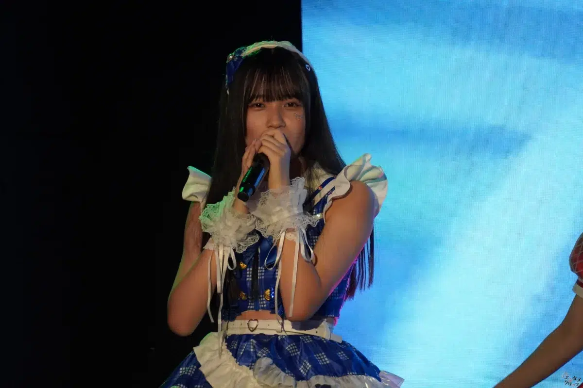 平均年齢14歳の7人組アイドル「チキータ」が結成1周年！ 超満員の渋谷で新衣装＆新曲を初披露