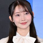 乃木坂46メンバー、美脚映えるユニフォーム×ミニスカ姿に絶賛の声「スタイル良すぎ」「まっすぐで綺麗」 – モデルプレス