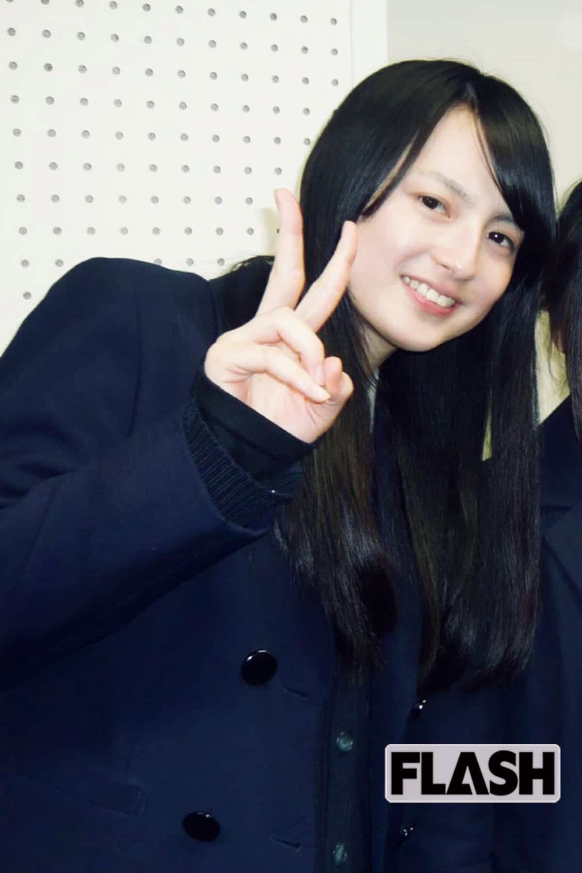 高校3年中学に続き高校でも迷わず放送部に入部。「3年間、部活動に熱中していました。原稿を読んだり、カメラをまわしたり。私の原点です」