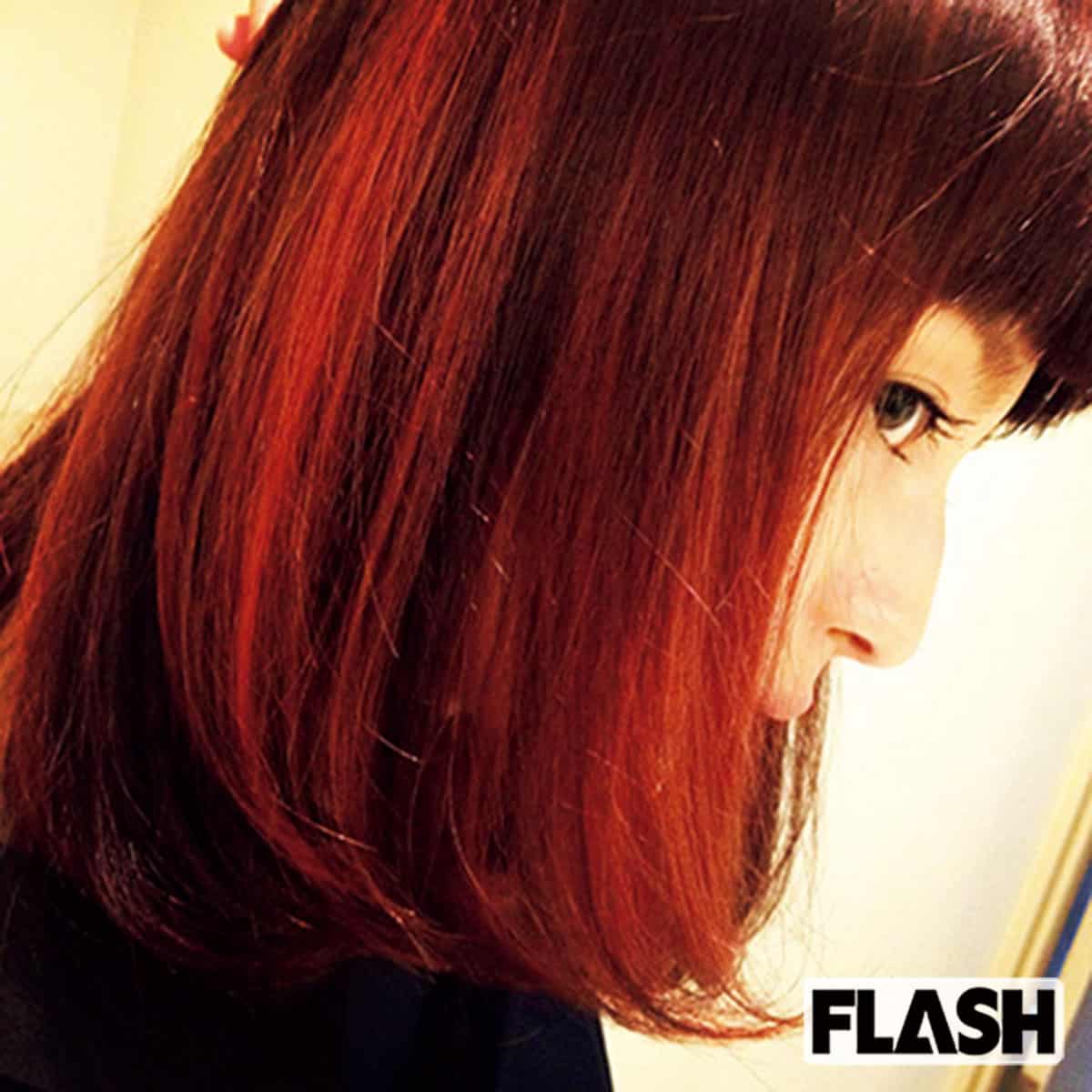 大学2年大学では映画を制作するサークルに所属し活動。「オン眉前髪がトレードマークでした。サロンモデルの撮影で、髪を真っ赤に染めたこともありました」