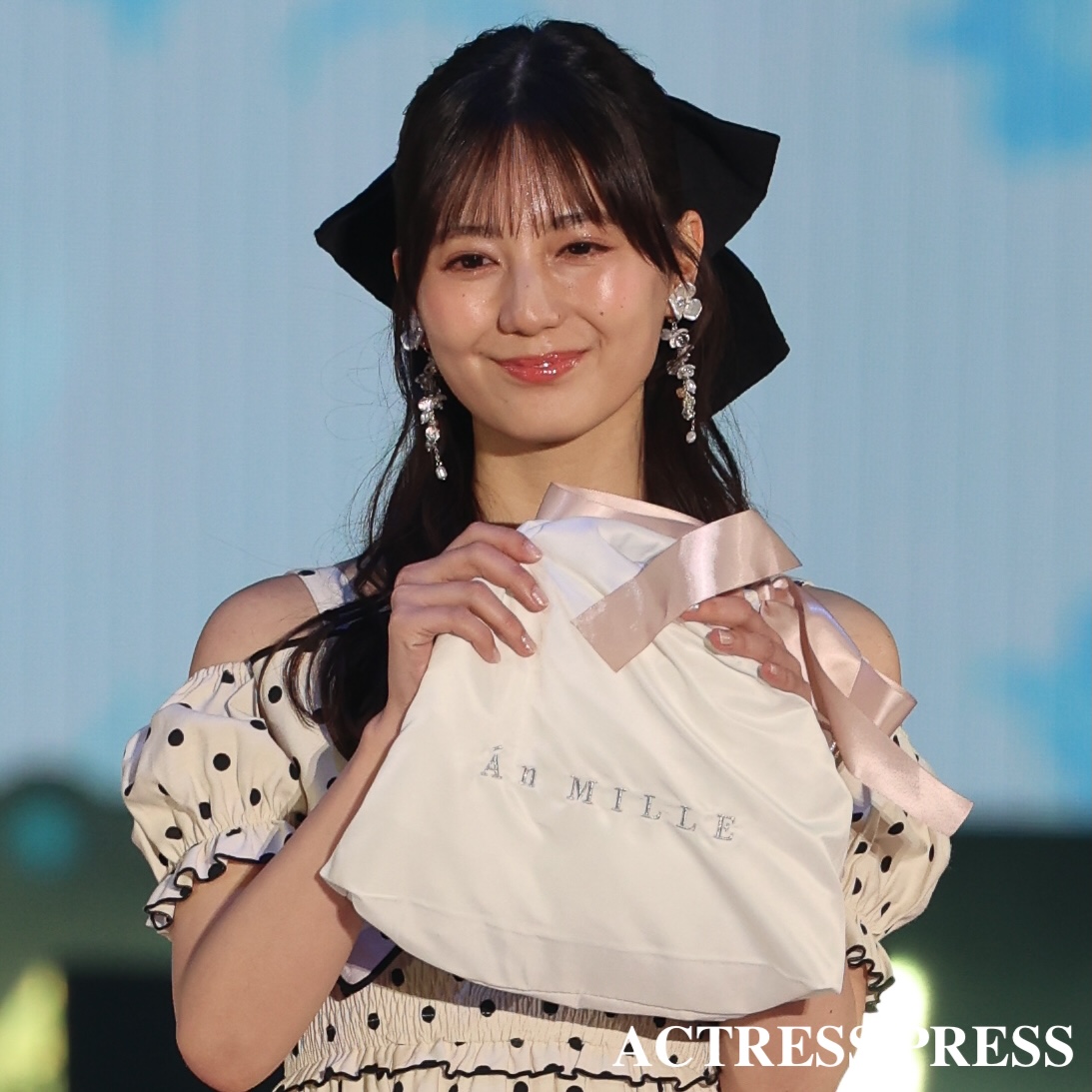 小坂菜緒（日向坂46）／2026年4月18日、国立代々木競技場第一体育館にて開催の『Rakuten GirlsAward 2026 SPRING/SUMMER』撮影：ACTRESS PRESS編集部