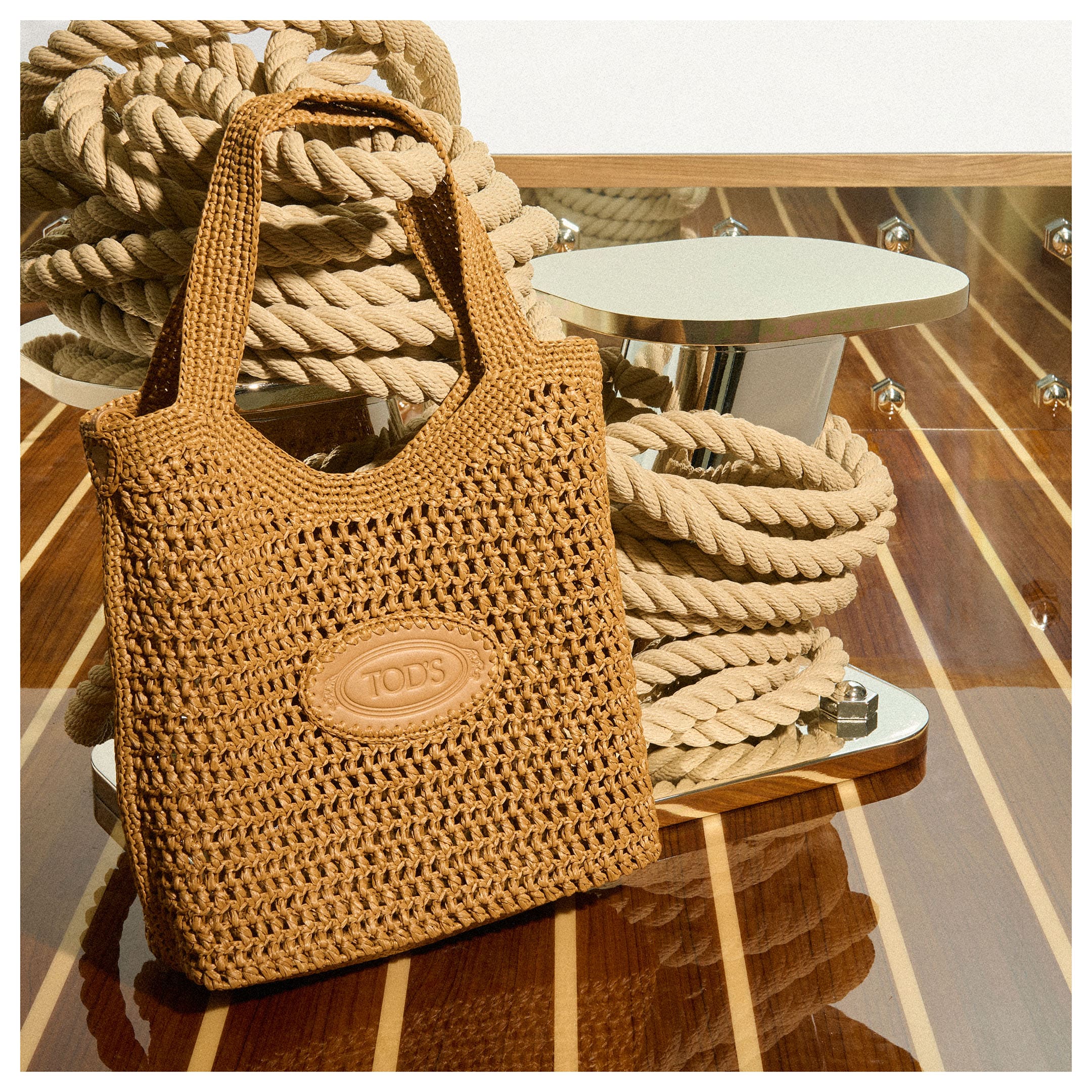 トッズのポップアップにて販売の日本限定カラー・先行発売アイテム