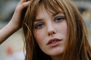 【2026ヘアトレンド】無造作キュートな「フレンチガールヘア」に注目！| ビューティ | ELLE ［エル デジタル］