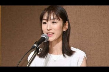 テレ朝・堂真理子アナ、中学卒業迎えた息子の姿公開 身長差に注目集まる「スタイル抜群」「ママが小さく見える」