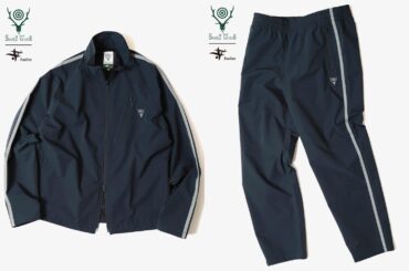 サウス2 ウエスト8“UVカット＆撥水”のトラックジャケットとパンツ、フォックスファイヤーとコラボ - ファッションプレス