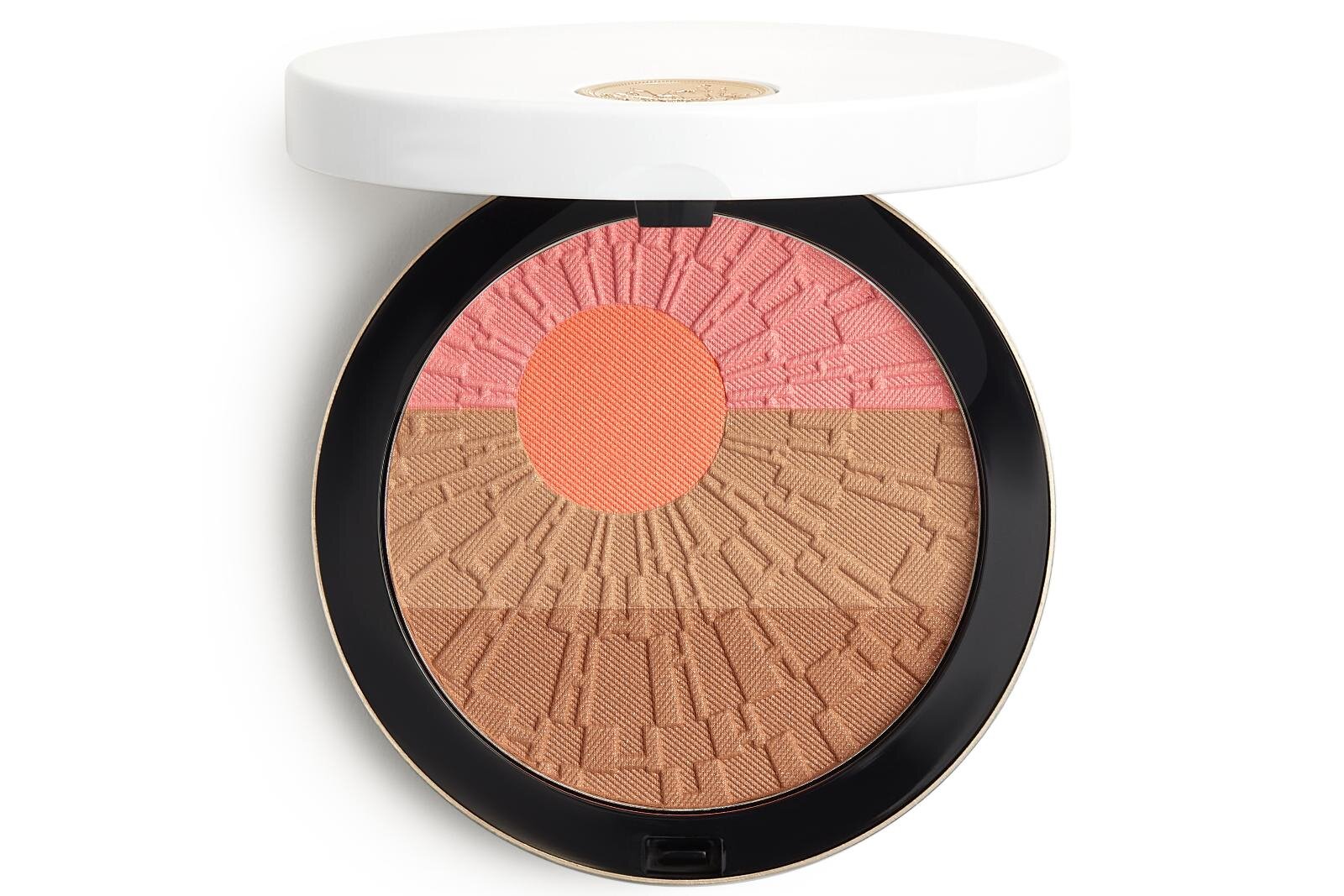 エルメス ビューティ26年春夏コスメ、夕焼け色フェイスパウダー&“地中海の夕景”着想リップ – ファッションプレス エルメス ビューティ26年春夏コスメ、夕焼け色フェイスパウダー&“地中海の夕景”着想リップ - ファッションプレス