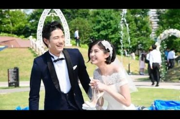 🔥「夫・綾野剛にバックハグ💋」佐久間由衣、電撃婚3年で魅せた“密着ショット”が妖艶すぎると話題😍✨