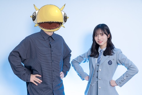 （写真左）原作者の辻次夕日郎、（右）宣伝大使の日向坂46 正源司陽子（写真／荻原大志）