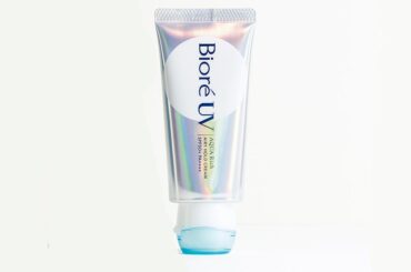 2026最新ベストコスメ【石けん落ちUVランキング】ホイップクリームのような新感覚使用感で1位に♪ | 美的.com