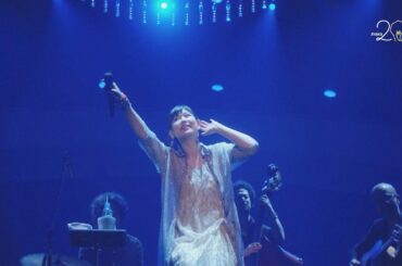 絢香 / みんな空の下 (絢香 10th Anniversary SUPER BEST TOUR)