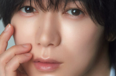 【Travis Japan七五三掛龍也さん】メンバー全員にメイク!? 美容愛を語る | 美ST ONLINE