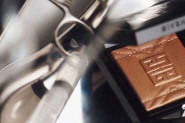 ジバンシイ「プリズム・リーブル」から新作ハイライターが登場！輝きと立体感を演出 | Vogue Japan