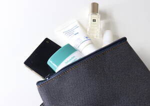 100均に画期的なポーチ売ってた！「これからの季節に助かる～！」「アイディアが天才だわ」 - michill (ミチル) - スポーツ報知