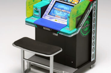 ウェーブ、プラモデル「アイドルマスター アーケード筐体」再販分を本日出荷開始！ - HOBBY Watch