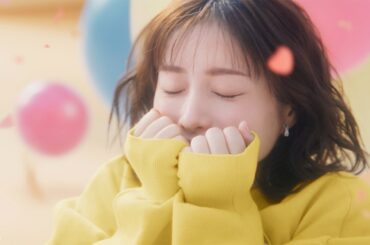 石原さとみ、“花の香り”にキュン！　ゴキゲンな笑顔も披露　花王「ハミングフレア アロマビーズ」新CM