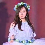 乃木坂46梅澤美波、卒業前ラスト『ガルアワ』ファッションステージで大トリ　ウェディングドレス風ワンピースで華やかに飾る | 福島民報デジタル