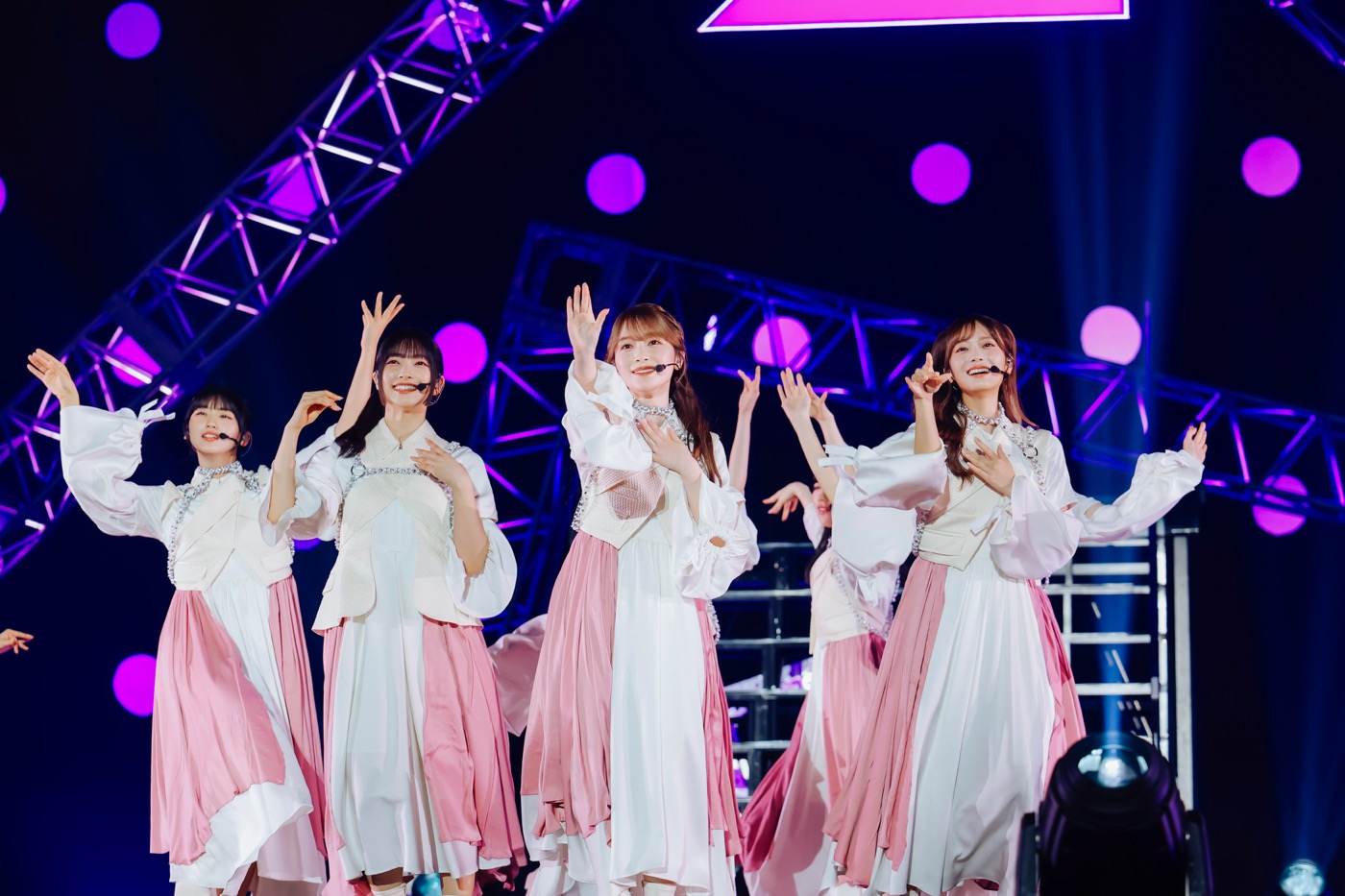 櫻坂46井上梨名、卒業セレモニーで力強く宣言「私のこの7年間のアイドル人生、100点満点です！」 - 画像一覧（12/29）