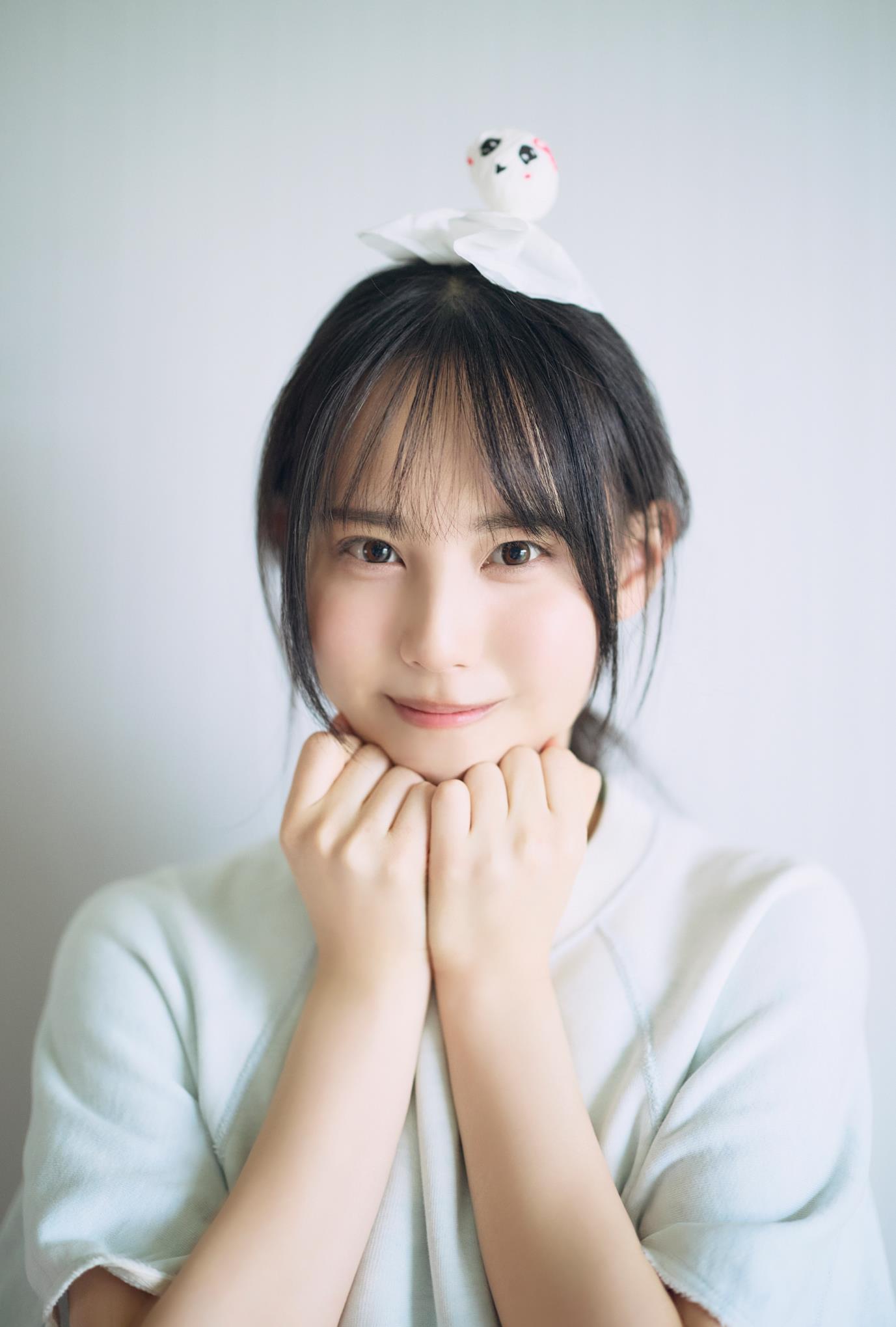 日向坂46金村美玖『BUBKA』表紙＆巻頭グラビアに登場！五期生・松尾桜はレアなメガネカットも披露 - 画像一覧（5/5）