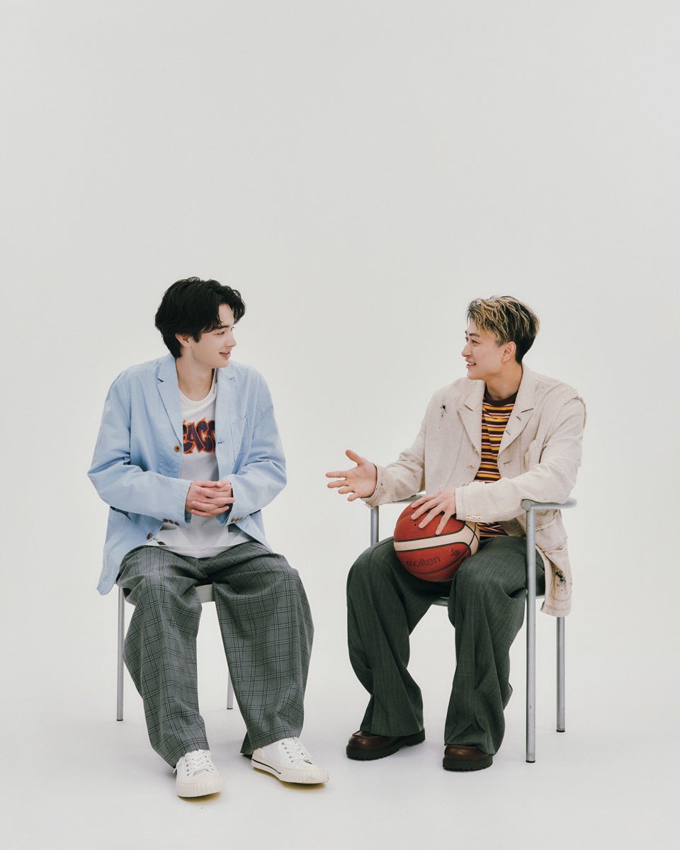 メンズノンノモデルの栄莉弥さんと、Bリーグ名古屋ダイヤモンドドルフィンズの加藤嵩都選手１