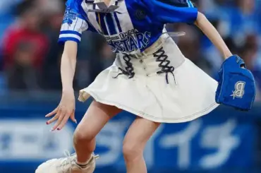 AKB48千葉恵里が横浜スタジアムでセレモニアルピッチ　ハマっ子アイドルがリリーフカーで登場 - スポニチ Sponichi Annex 芸能