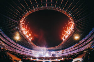 櫻坂46国立競技場での『5th YEAR ANNIVERSARY LIVE』DAY2 公式レポート公開！7万人による“光”40