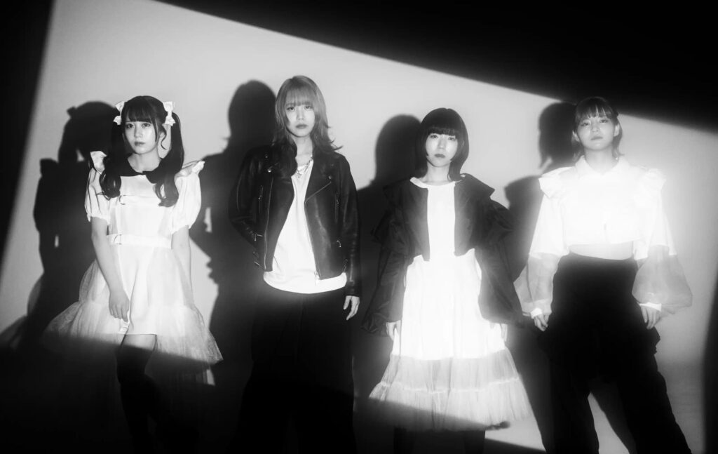 青春パンクアイドル・BLUEGOATS、ツアーファイナル代官山UNITでバンドセットワンマン開催 - StoryWriter