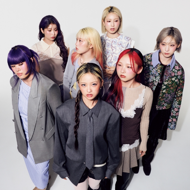 色艶を宿す七輪の花 NARSをまとい、HANAは“光の源”へ