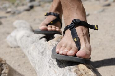 LUNA SANDALSの2026年春夏コレクションが登場 | EYESCREAM