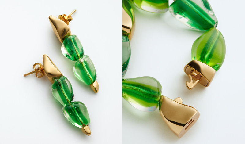 ピアスとブレスレット