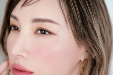 【加藤あいさん実践】欠品続出の資生堂アイテムやセザンヌで叶える1.5倍の血色顔 | 美ST ONLINE