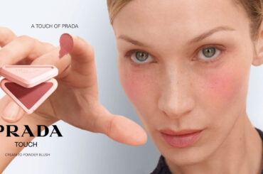 プラダ ビューティ 軽やかな「タッチ」で纏う、透ける血色感。クリーム to パウダーの新感覚チーク、登場。