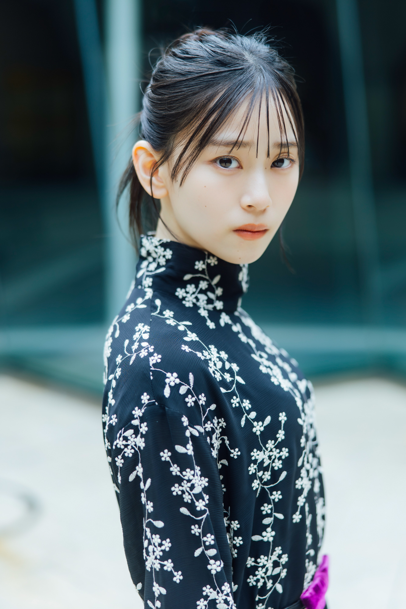 櫻坂46 山下瞳月、やわらかな光の中で際立つ透明感と芯の強さ―「B.L.T.」表紙＆巻頭に登場 | ACTOR&ACTRESS,ARTIST | CINEMA Life! シネマライフ｜エンタメ情報