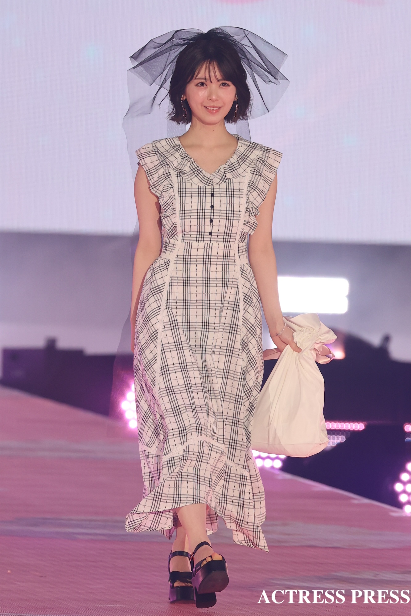 筒井あやめ（乃木坂46） ／2026年4月18日、国立代々木競技場第一体育館にて開催の『Rakuten GirlsAward 2026 SPRING/SUMMER』撮影：ACTRESS PRESS編集部