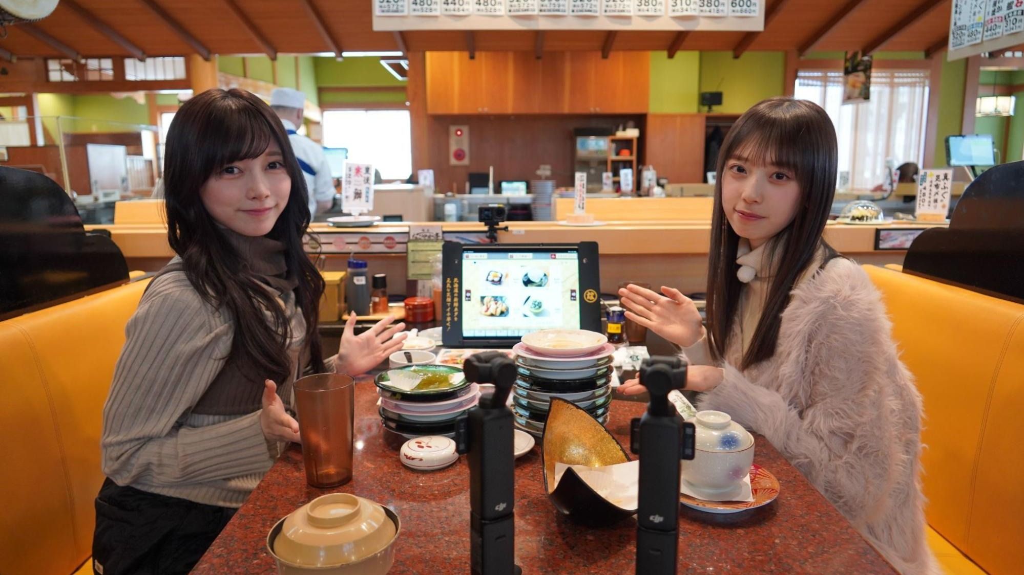 【金カム愛】池田瑛紗&矢田萌華が北海道・開拓の村へ!推しキャラ語りと作中シーンに大興奮『乃木坂… | Lemino ニュース first view