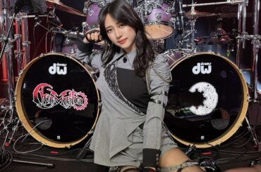 米沢茜：フォロワー12万人突破ありがとうございます💐🙏