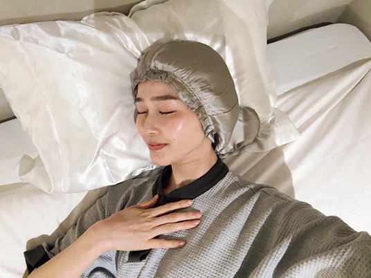 シルクの枕カバー＆ナイトキャップ