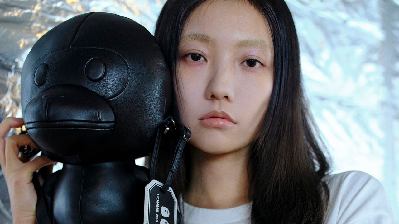 BAPE®×コム デ ギャルソン、最新コラボコレクションを発売！ | Vogue Japan