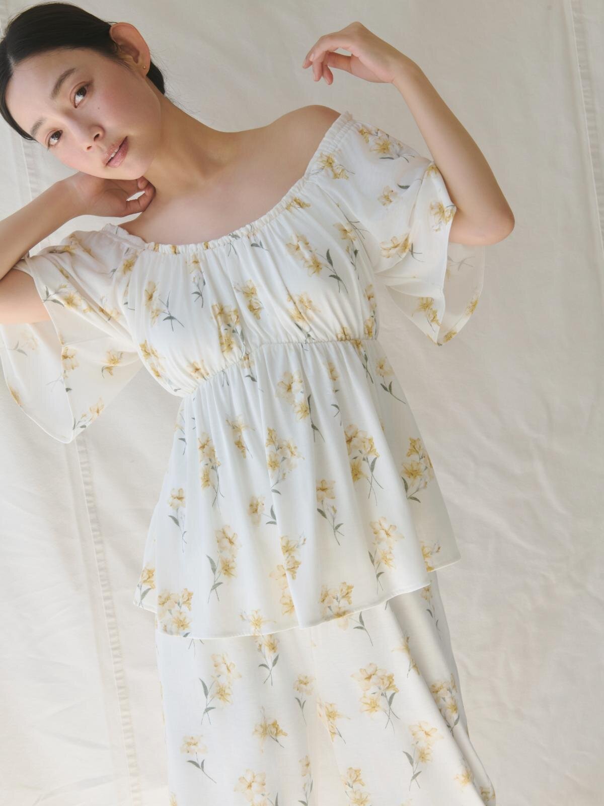 フラワー柄カップインプルオーバー (イエロー) 7,040円