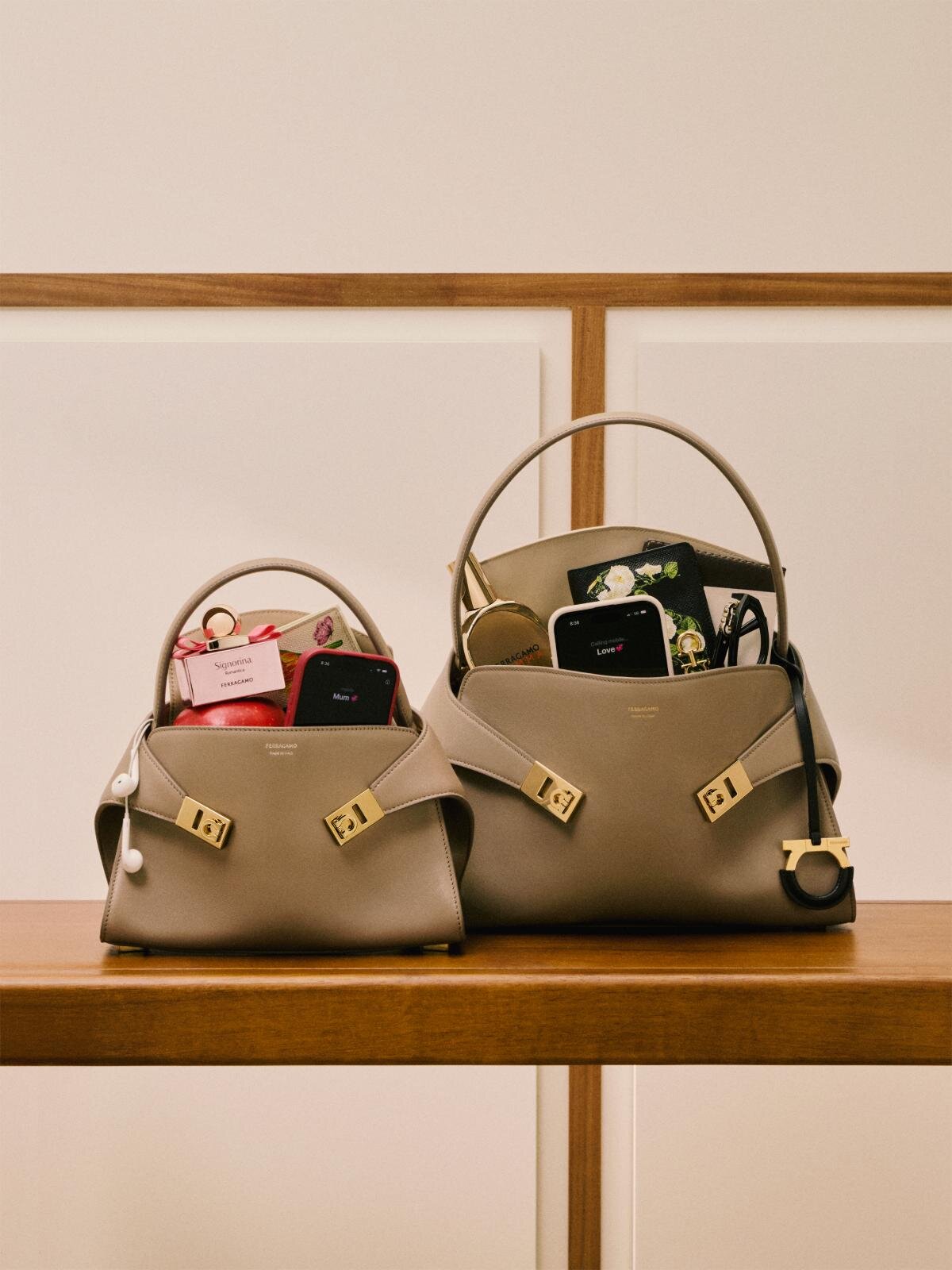 左：ハグ ソフト XS