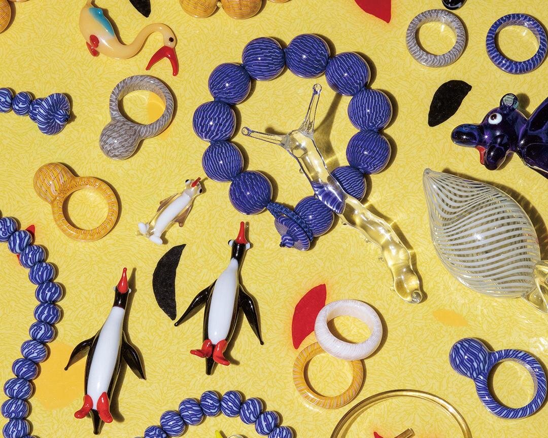 ガラスジュエリー“水”のようなぷっくりリング＆とんぼ玉のアクセサリー、銀座・シボネケースで｜写真4