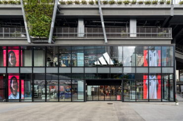 渋谷・MIYASHITA PARKのアディダス旗艦店「アディダス ブランド フラッグシップ ストア MIYASHITA PARK」としてリニューアルオープン