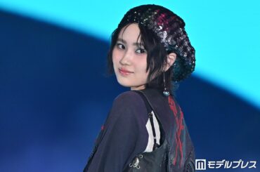 櫻坂46的野美青、ダークなアイメイクで雰囲気ガラリ【ガルアワ2026SS】 - モデルプレス