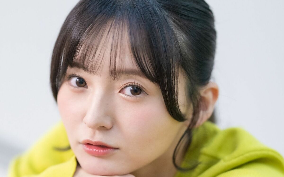 12歳でデビュー、10人のおじさんに囲まれた初めての撮影会…グラビアアイドル・西永彩奈（30）が赤裸々に語った、芸能界の原点 | 文春オンライン