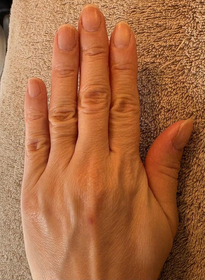 2026年ネイルは手入れの行き届いた自爪がトレンドになるかも⁉︎ミルキーべージュのツヤツヤな爪になる極意とは？_img6