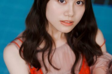 伊藤美来写真集表紙