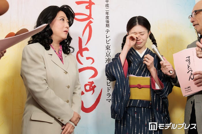 友近、松田好花（C）モデルプレス