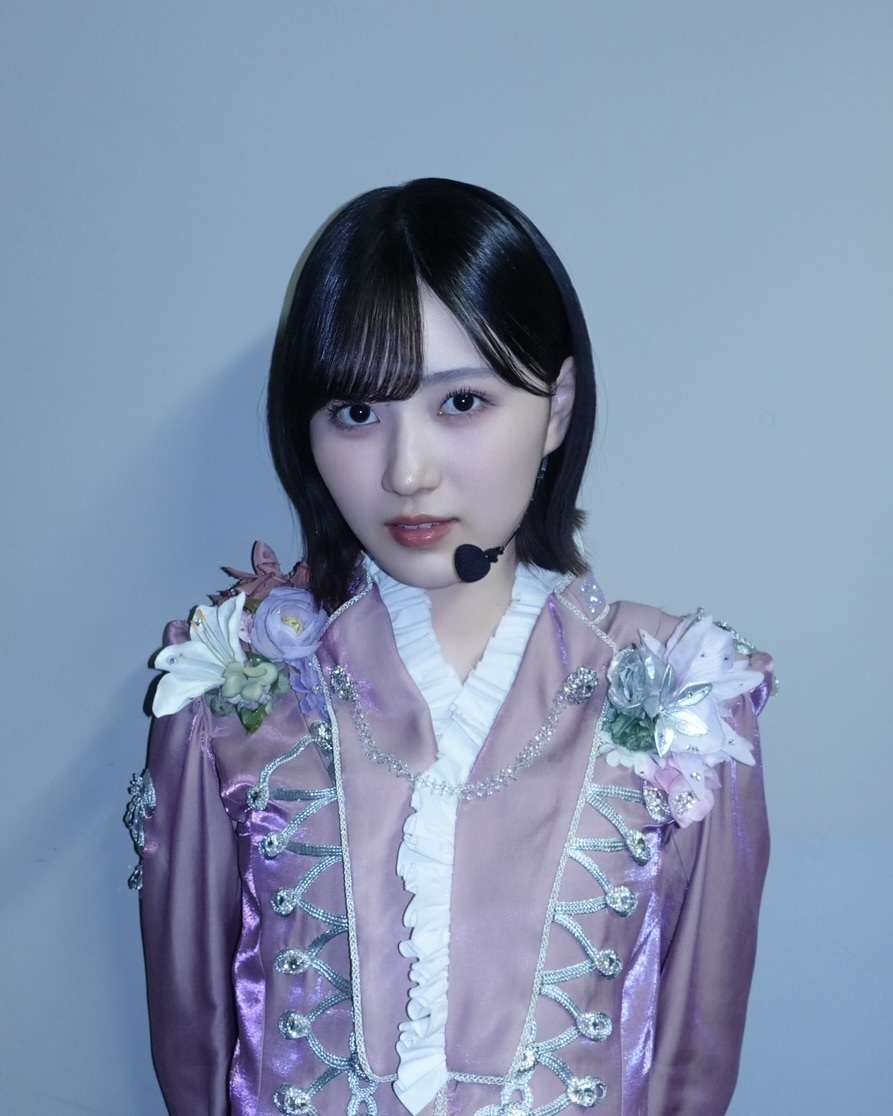 的野 美青 2026/4/22 こんばんは的野美青ですTBS「CDTVライブ！ライブ！」生放送ありがとうございました！！アニラ衣装で披露させていただきました💐O… MORE