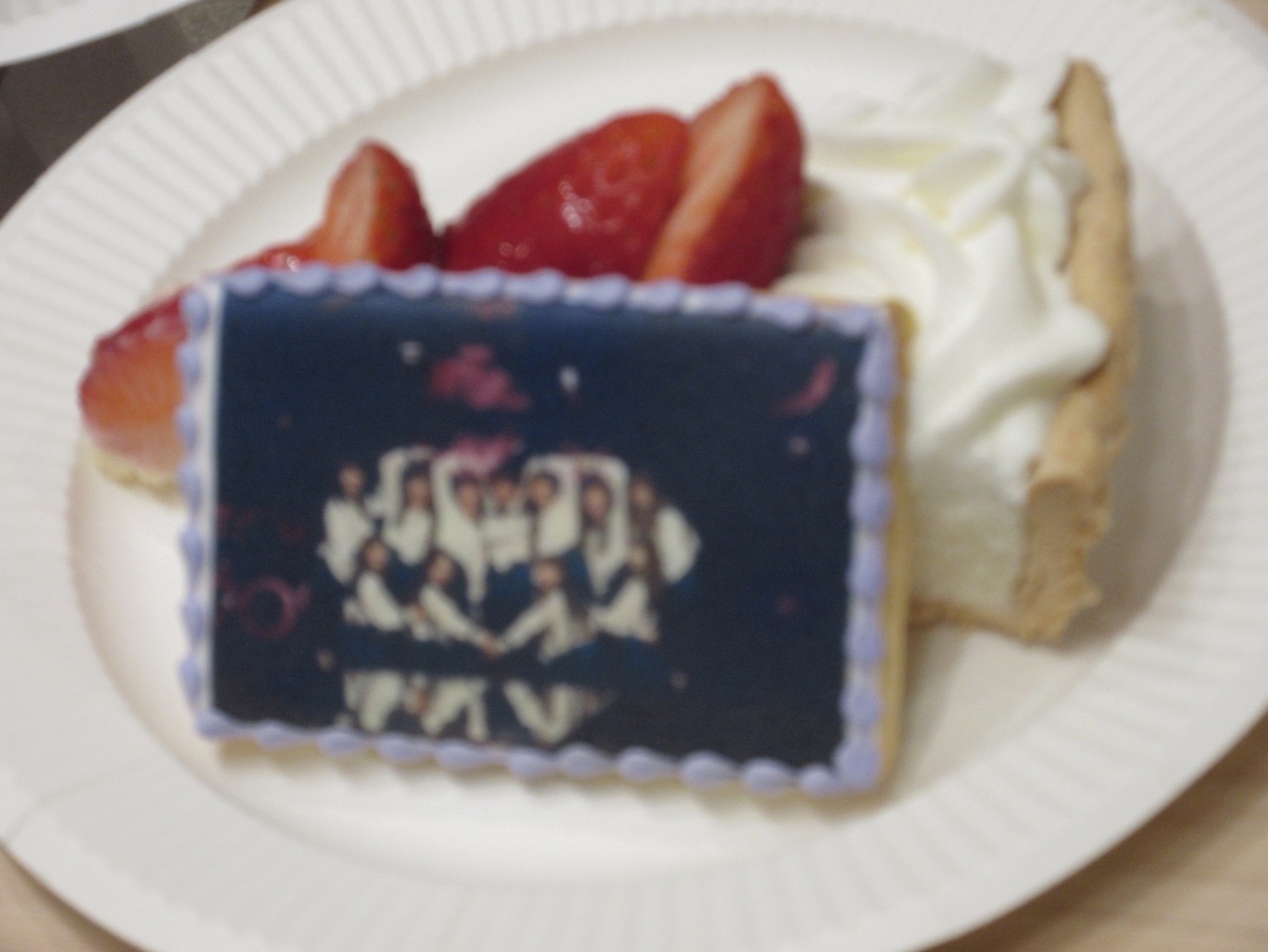 石森 璃花 2026/4/23 寂、182 今日は日記ですφ(．．)3rd TOURかなみんなで大きなハート作るの好きなの次はいつ作れるだろ！秘密だけど この日に結構思い入れが….